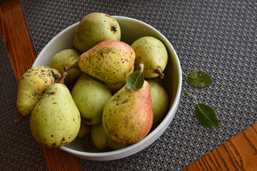 Pears in a bowl