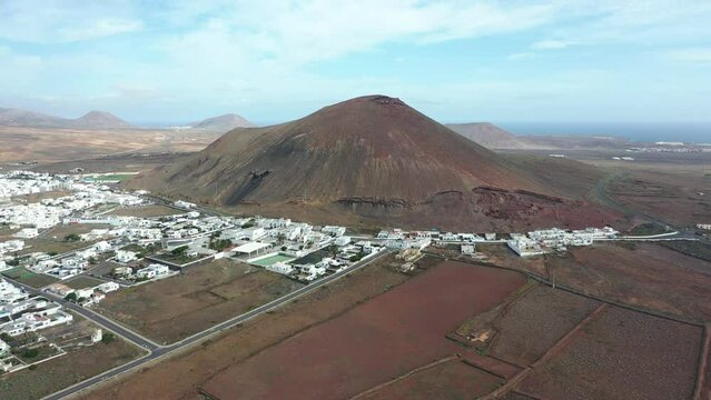 Volcan Tahiche auf Lanzarote aus der Luft