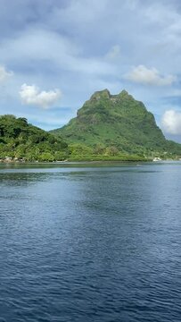 Lagon de Bora Bora en Polyn&eacute;sie fran&ccedil;aise