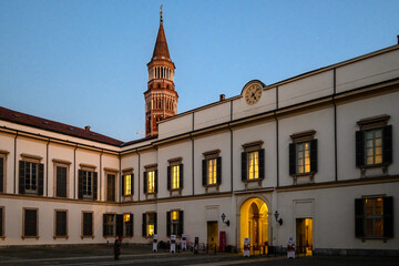 Milano, Palazzo Reale,  di sera