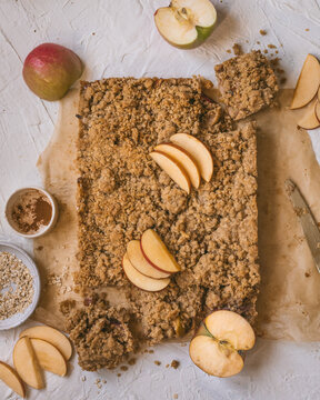 apply pie bars w/ sliced apples on top and ingredients shown