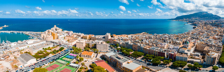 Obraz premium Aerial panoramic view of Trapani harbor, Sicily, Italy. Beautiful holiday town in Italy.