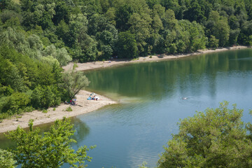Jezioro dobczyckie letnią porą