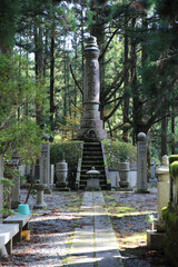 高野山の墓地