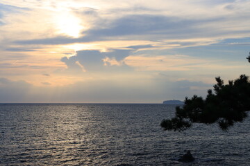 森戸大明神裏から見る夕焼け風景