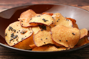 さつまいもチップス