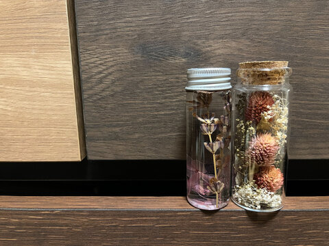ラベンダーとアカツメクサのハーバリウム