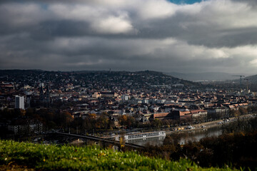 Fototapeta na wymiar Stadtlandschaft Würzburg Deutschland Panorama Bilder einer Stadt 