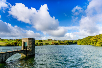 Fototapeta na wymiar landscape with clouds Linacre Reservoirs