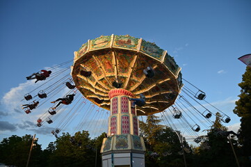 Carrousel à la fête foraine