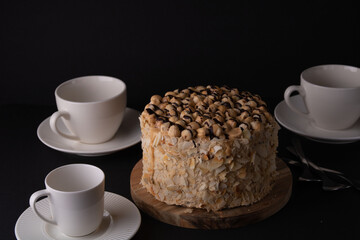 photo walnut cake and dishes
