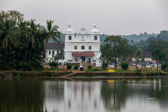 St Alex Church, Maina Curtorim
A beautiful Church by the lake.