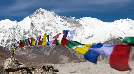 Peel and stick wall murals Cho Oyu Mount Cho Oyu with prayer flags