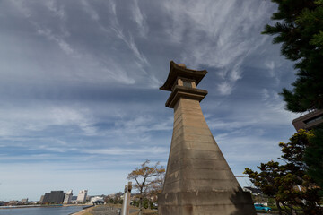 島根県の宍道湖の青柳楼の大灯篭の風景