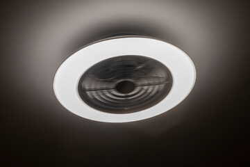 lampara de techo led con ventilador