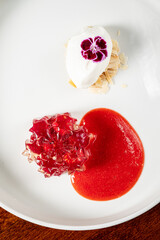 champagne jelly with fresh raspberries