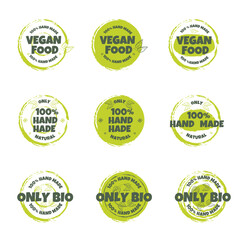 organic and natural products sticker, label, badge and logo.
Ecology icon. Logo template with green leaves for organic and eco
friendly products. Vector illustration