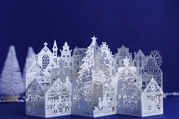 白い建物のクリスマスカードの背景素材