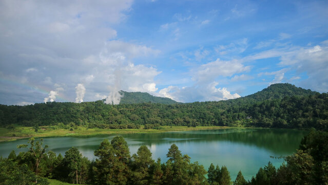 beautiful and amazing lake linow