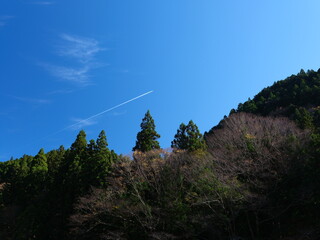 山と青空