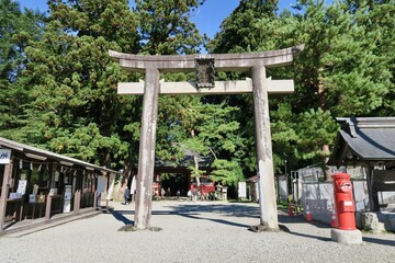 Fototapeta na wymiar 出羽三山神社