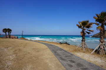 fascinating seascape with seaside walkway