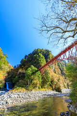 秋の黒部峡谷　奥鐘橋　富山県黒部市　Kurobe Gorge in Autumn. Okukane Bridge. Toyama Prefecture Kurobe city.