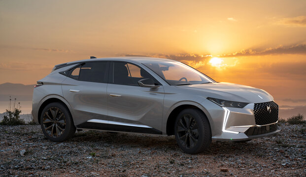 DS 4 E-TENSE Plug-in Hybrid in the wilderness