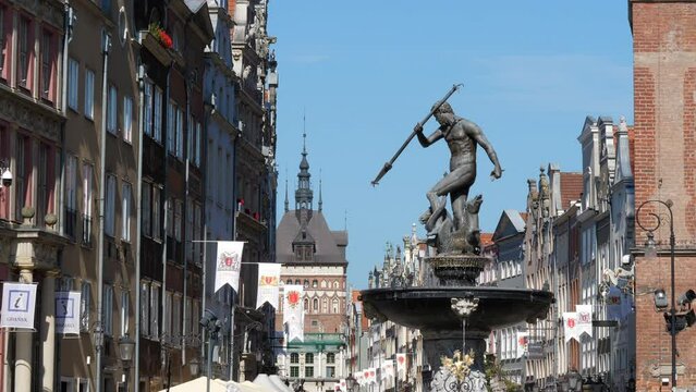 Neptune's Fountain in Historical Old Town City Center of Gdansk STATIC