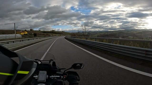 viaggiare in moto