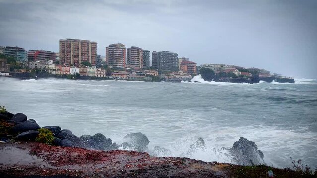 Mareggiata del 28 novembre 2022 a san giovanni li cuti, piccolo borgo di Catania