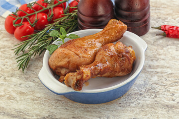 Roasted chicken legs with spicy sauce