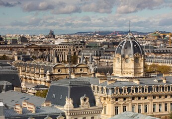 Fototapeta na wymiar Aerial view of the skyline of Paris with dome of 'Palais de Justice de Paris' in Cite