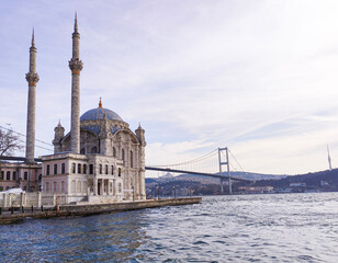 Naklejka premium Buyuk Mecidiye Ortaköy Camii, Istanbul (Ortaköy Mosque)