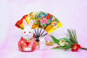 写真素材:令和5年・2023年の干支は卯（う・うさぎ）　卯年の年賀状素材（和風、和紙、千代紙、お正月小物等）