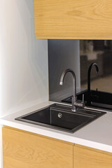 Kitchen Sink Black