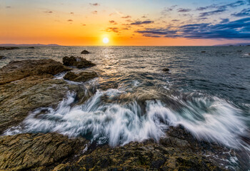 Fototapeta premium Ocean Sunset Seascape Beach Nature Landscape Colorful Scenic High Resolution