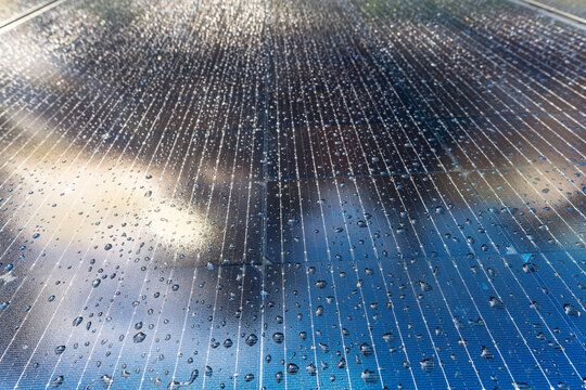 Marburg Wolken Wetter, Solar auf Dach