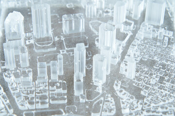 透明な素材で作られた都市の模型