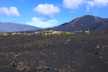view of the damage caused by the erruption of the volcano of Cumbre Vieja to the palma