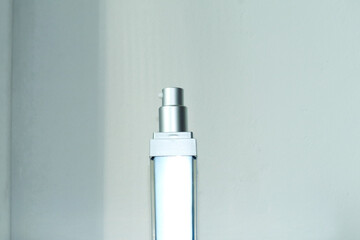 Frasco serum o crema, azul
Sin tapa
Detalle Cosmética
