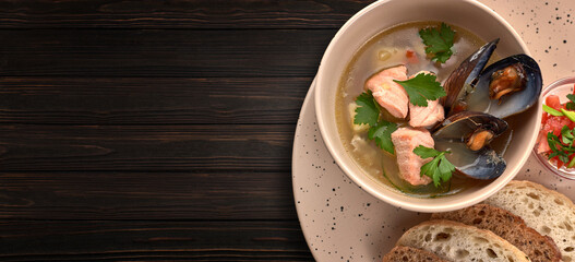 Salmon ears with mussels, sauce and toast