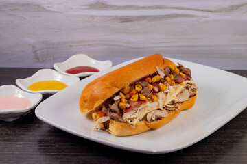 Sandwich Chicken and corn