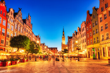 Fototapeta na wymiar City Hall of Gdansk and the Old Square at Dusk, Poland
