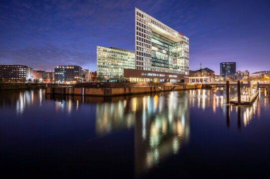 HAMBURG, GERMANY, 12th November 2022: The office building of Der Spiegel with reflections during blue hour