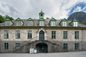 Historisches Direktorenhaus des Kraftwerks Tyssedal, Norwegen