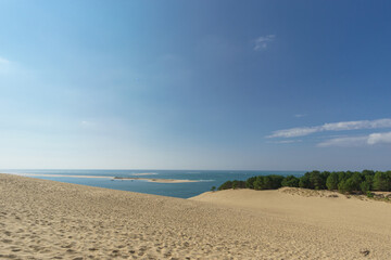Sandy dune du Pilat, the biggest sand dune in Europe with the pine forest and view at the atlantic ocean, Arcachon, Nouvelle-Aquitaine, France