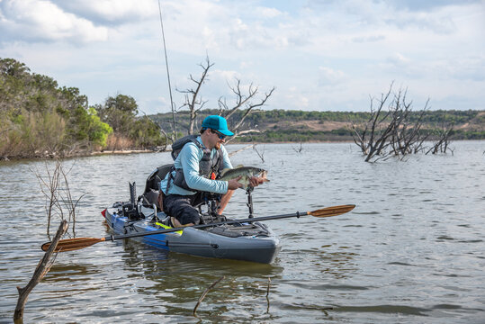 Catch and release largemouth bass in Texas Lake