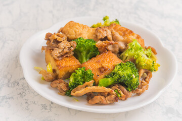 豚肉と厚揚げのオイスターソース炒め
