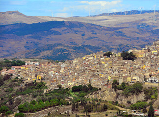 Fototapeta na wymiar the village of calascibetta sicily italy